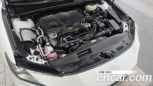 Toyota Camry (XV80) 2.5 XLE Premium Hybrid 2025 — фото 6