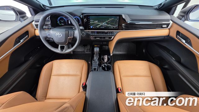 Toyota Camry (XV80) 2.5 XLE Premium Hybrid 2025 — фото 7
