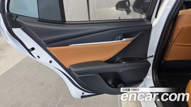 Toyota Camry (XV80) 2.5 XLE Premium Hybrid 2025 — фото 25