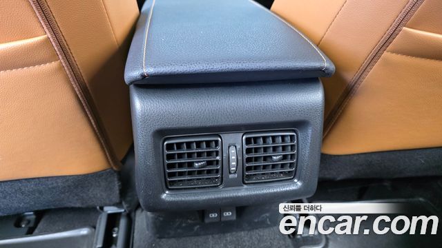 Toyota Camry (XV80) 2.5 XLE Premium Hybrid 2025 — фото 32