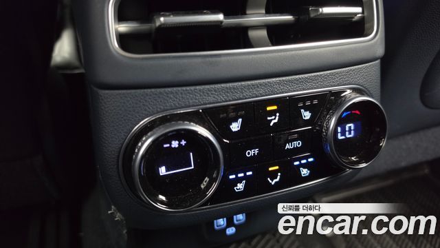 Genesis GV70 2.5T Gasoline AWD 2023 — фото 19