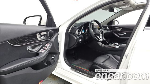 Mercedes-Benz C-Class (W205) C220 d Avantgarde 2019 — фото 10