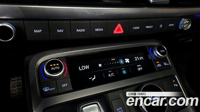 Hyundai Palisade Diesel 2.2 2WD Calligraphy Black Edition 2024 — фото 32