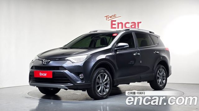 Toyota RAV4 2.5 2WD 4th 2017 — фото 1