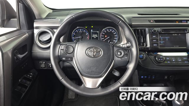 Toyota RAV4 2.5 2WD 4th 2017 — фото 14