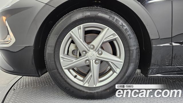 Hyundai Sonata (DN8) 2.0 LPG(rental car) Smart 2022 — фото 5