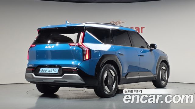 Kia EV9 Long Range 2WD Earth 2024 — фото 2