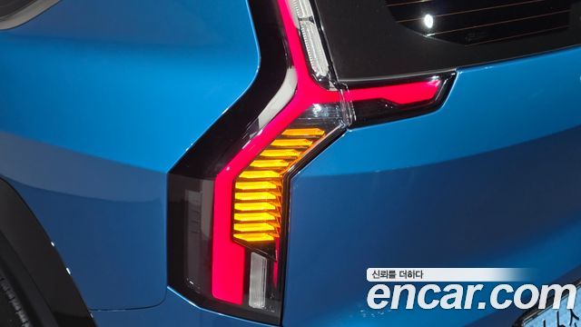 Kia EV9 Long Range 2WD Earth 2024 — фото 29