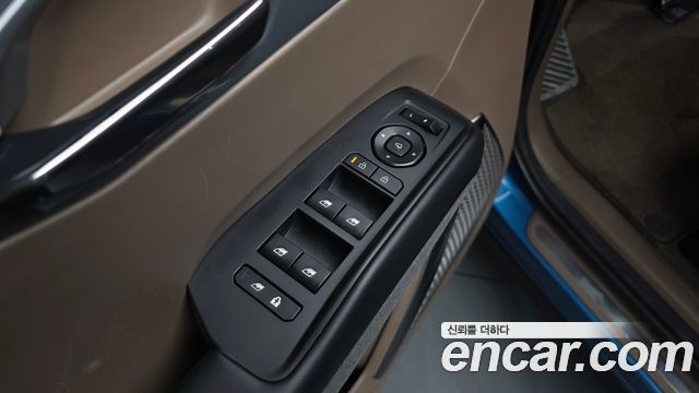 Kia EV9 Long Range 2WD Earth 2024 — фото 46