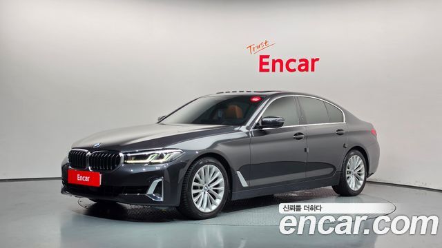 BMW 5 Series (G30) 520i Luxury