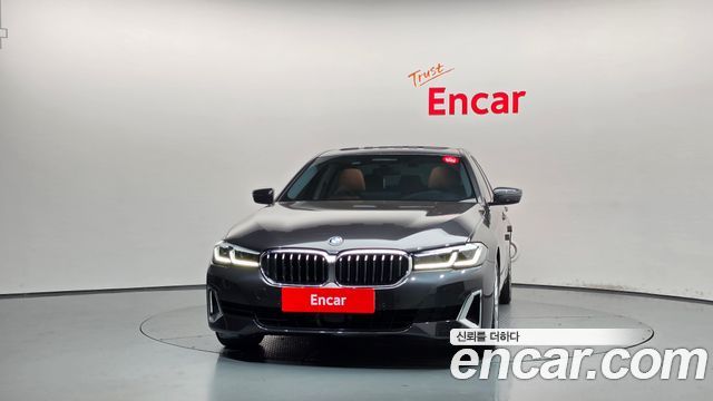 BMW 5 Series (G30) 520i Luxury 2021 — фото 3