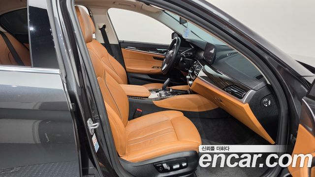 BMW 5 Series (G30) 520i Luxury 2021 — фото 31