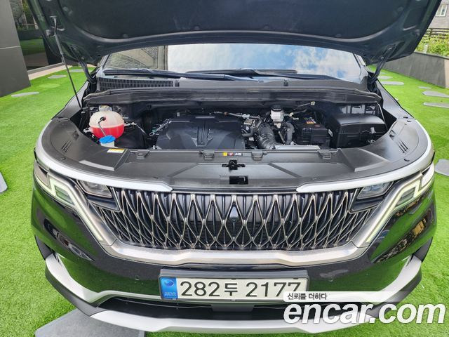 Kia Carnival (IV) Gasoline 9-Seater Prestige 2023 — фото 8
