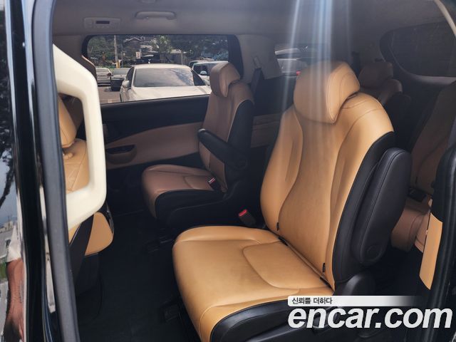 Kia Carnival (IV) Gasoline 9-Seater Prestige 2023 — фото 24