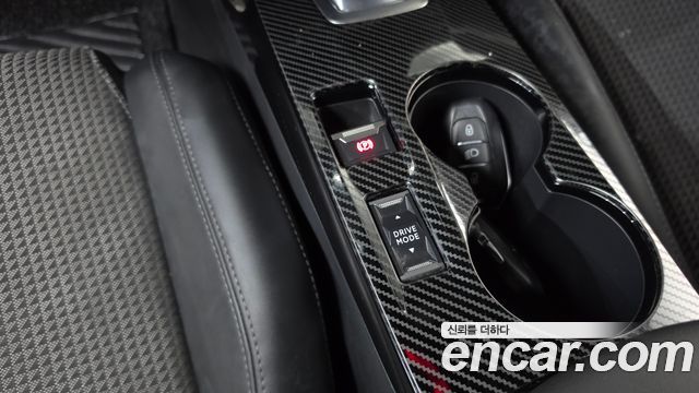 Peugeot e-208 (II) GT Line 2021 — фото 17