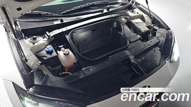 Hyundai Ioniq 6 Long Range Exclusive + 2023 — фото 6