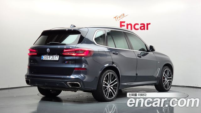 BMW X5 (G05) M50i 2022 — фото 2