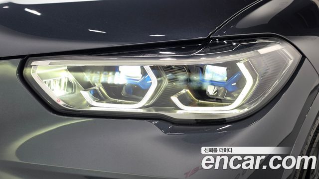 BMW X5 (G05) M50i 2022 — фото 22