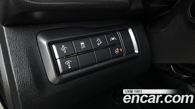 KG Mobility (SsangYong) Very New Tivoli Gasoline 1.5 2WD V3 2021 — фото 18