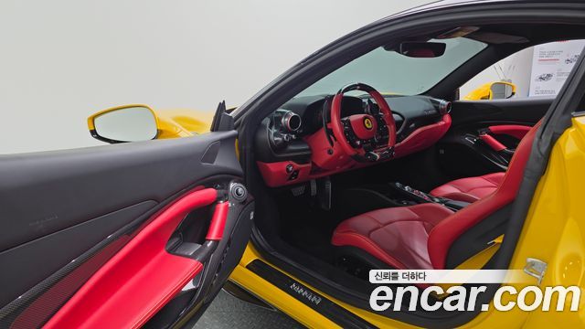 Ferrari F8 Tributo 3.9 V8 2020 — фото 10