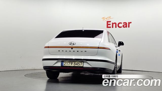 Hyundai Grandeur Hybrid (GN7) Calligraphy 2025 — фото 4