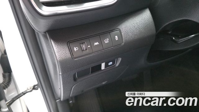 Hyundai Santa Fe Diesel 2.2 2WD Exclusive 2023 — фото 20