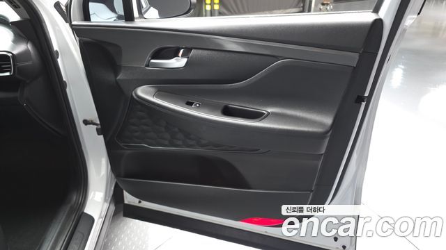 Hyundai Santa Fe Diesel 2.2 2WD Exclusive 2023 — фото 24