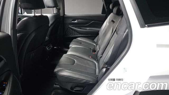 Hyundai Santa Fe Diesel 2.2 2WD Exclusive 2023 — фото 26