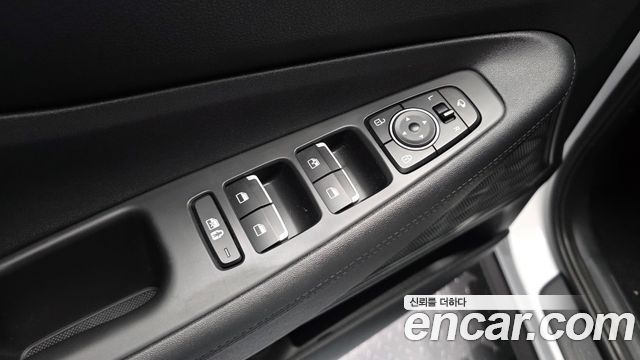 Hyundai Santa Fe Diesel 2.2 2WD Exclusive 2023 — фото 29