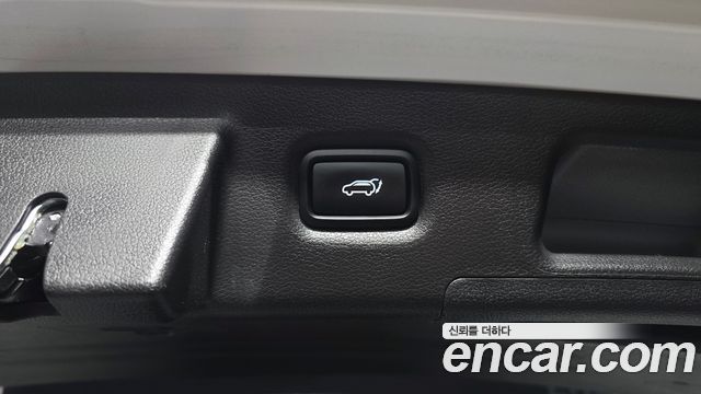 Hyundai Santa Fe Diesel 2.2 2WD Exclusive 2023 — фото 33