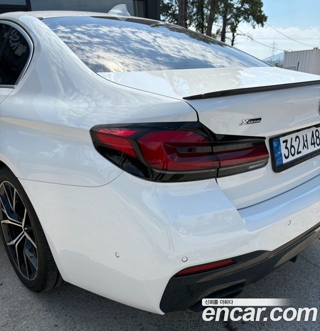 BMW 5 Series (G30) 530i xDrive M Sport Package 2023 — фото 2
