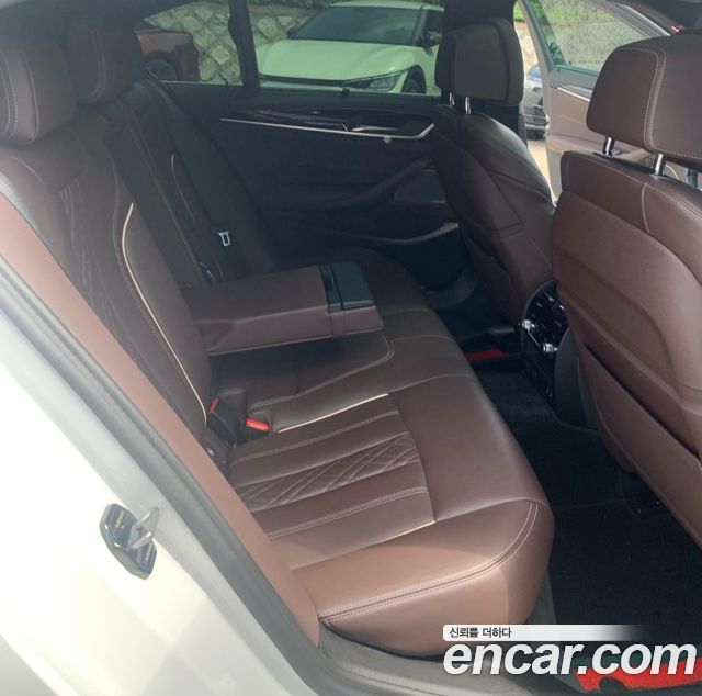 BMW 5 Series (G30) 530i xDrive M Sport Package 2023 — фото 7
