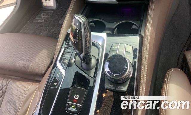 BMW 5 Series (G30) 530i xDrive M Sport Package 2023 — фото 9