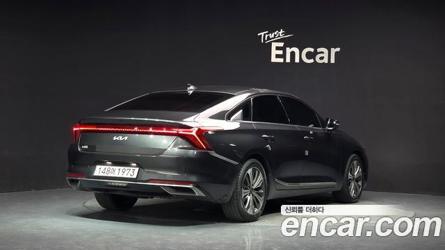 Kia K8 2.5 Gasoline 2WD Signature 2022 — фото 2