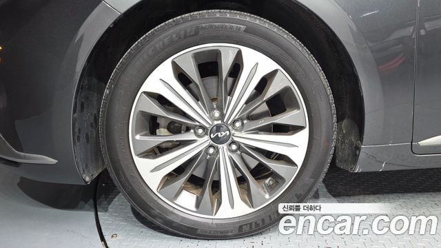 Kia K8 2.5 Gasoline 2WD Signature 2022 — фото 5