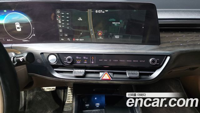 Kia K8 2.5 Gasoline 2WD Signature 2022 — фото 13