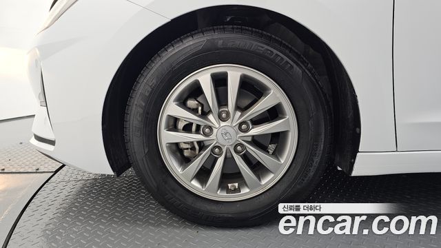 Hyundai Avante (AD) 1.6 Smart 2019 — фото 5