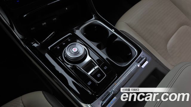 Kia Carnival (IV) Gasoline 7-Seater Noblesse 2023 — фото 9
