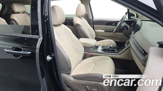 Kia Carnival (IV) Gasoline 7-Seater Noblesse 2023 — фото 12
