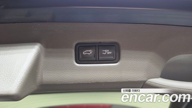 Kia Carnival (IV) Gasoline 7-Seater Noblesse 2023 — фото 20