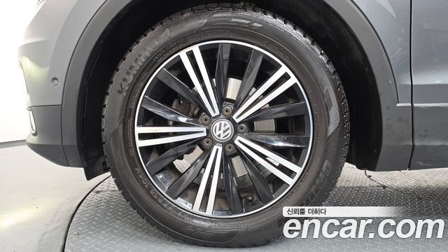Volkswagen Tiguan (II) 2.0 TDI Prestige 2020 — фото 5
