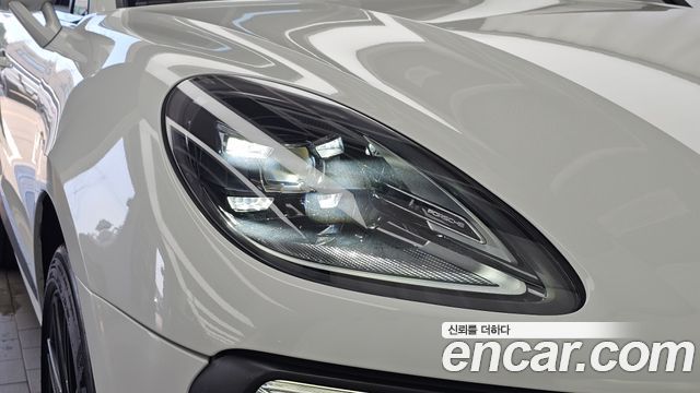 Porsche Macan 2.9 GTS 95B 2023 — фото 28