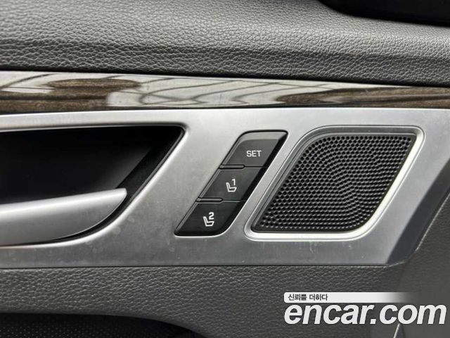 Genesis G80 3.3 GDI Luxury 2017 — фото 17