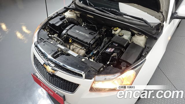 Chevrolet Cruze 1.8 LTZ+ 2012 — фото 6