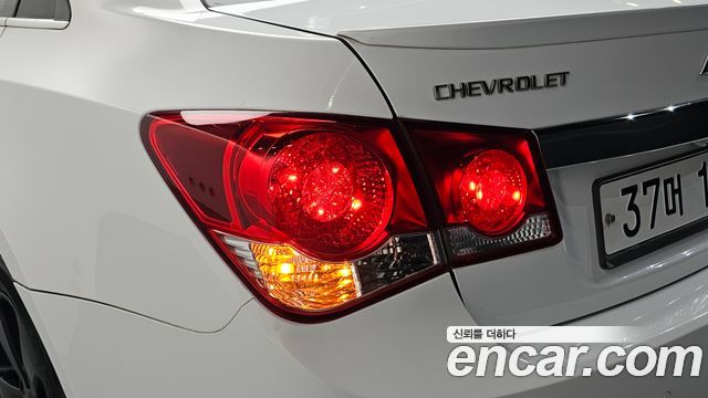 Chevrolet Cruze 1.8 LTZ+ 2012 — фото 23