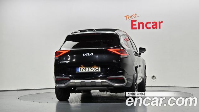Kia Sportage Hybrid (V) Nobleless 2WD 2022 — фото 4