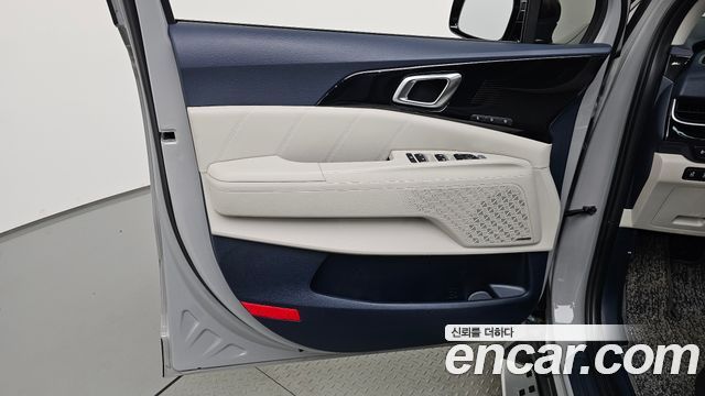 Kia Carnival (IV) HEV 7seater Gravity 2025 — фото 24