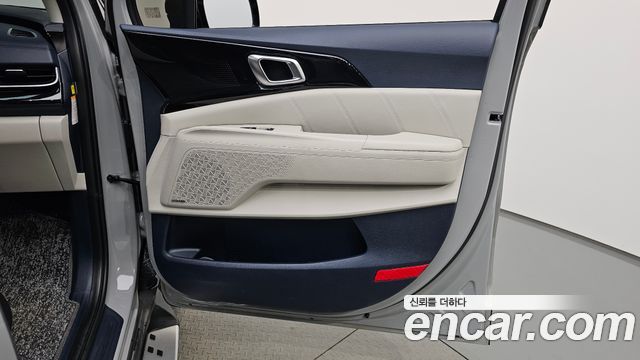 Kia Carnival (IV) HEV 7seater Gravity 2025 — фото 25