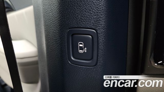 Kia Carnival (IV) HEV 7seater Gravity 2025 — фото 36