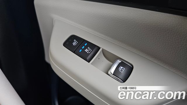 Kia Carnival (IV) HEV 7seater Gravity 2025 — фото 37